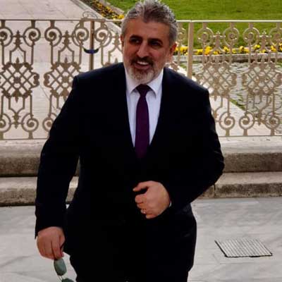 Dr. Ümit Uslu
